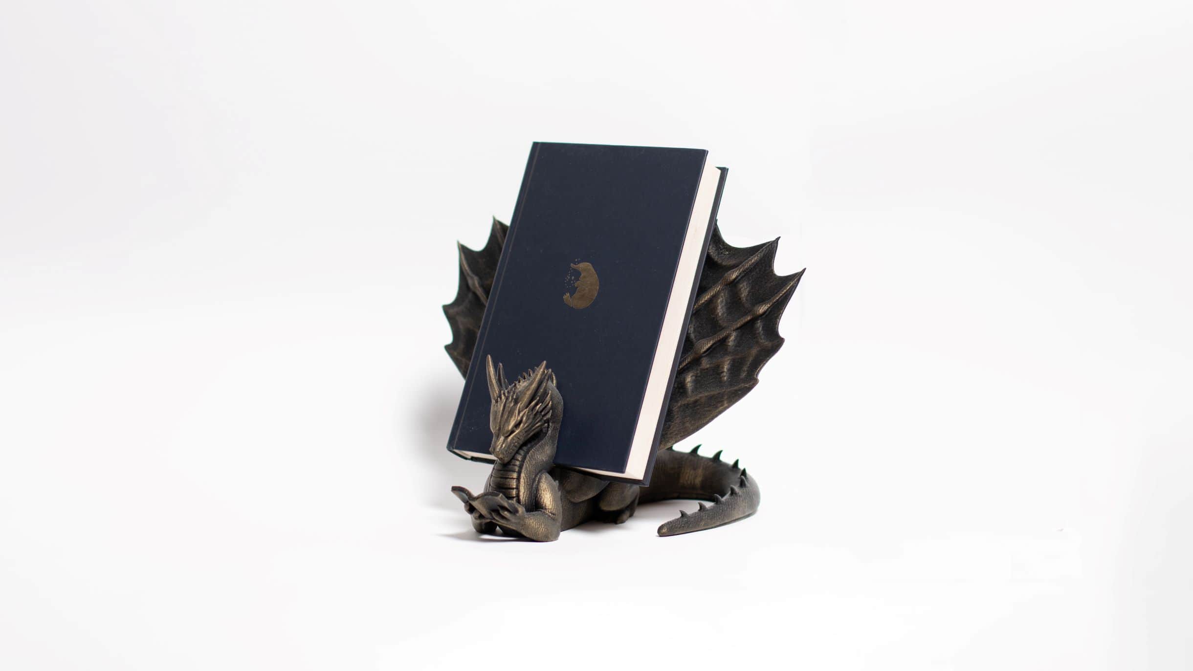 Pūķis - turētājs